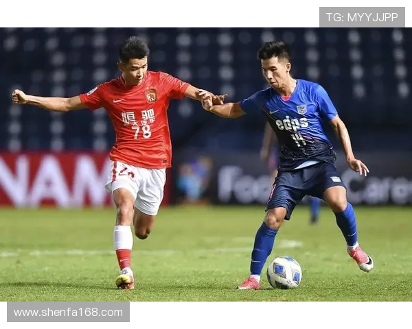 广州足球队在最新足球状态排行榜中荣登第六名展现强劲实力与潜力